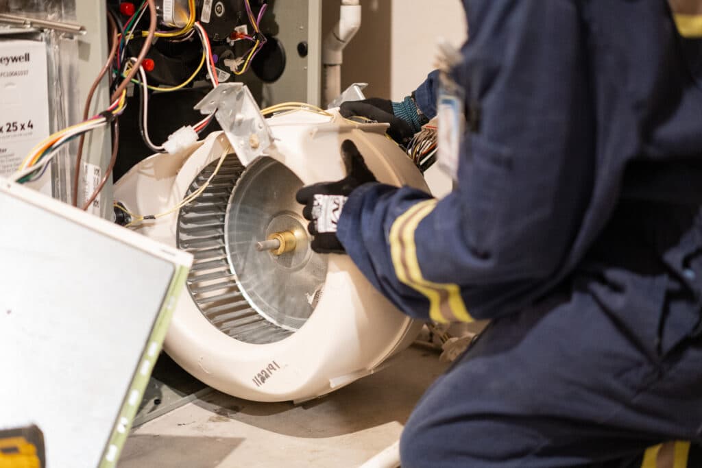 Summer Comfort: The Surprising Benefits of Keeping Your Furnace Fan On |  Alberta Furnace Cleaning
